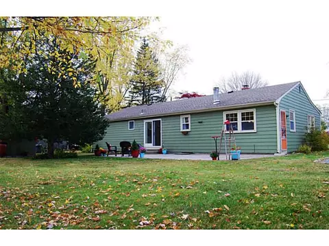 4 Lee Dr, Warren, RI 02885 photo 25