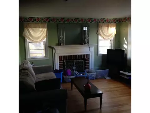 2 Capron Farm Dr, Warwick, RI 02886 photo 6
