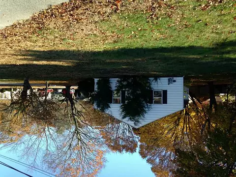 2 Capron Farm Dr, Warwick, RI 02886 photo 8