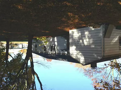 2 Capron Farm Dr, Warwick, RI 02886 photo 3