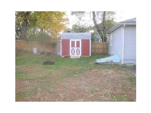 112 Page St, Warwick, RI 02889 photo 12