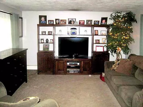 112 Page St, Warwick, RI 02889 photo 7