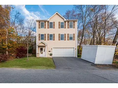 168 Orchard St, Woonsocket, RI 02895 photo 1