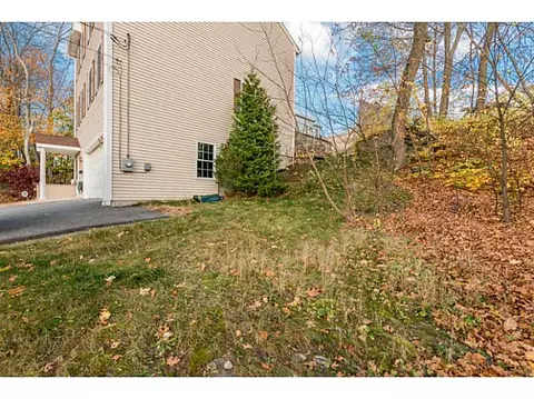 168 Orchard St, Woonsocket, RI 02895 photo 2