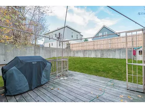 168 Orchard St, Woonsocket, RI 02895 photo 17