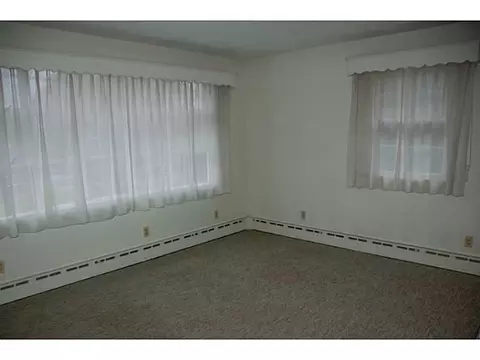152 Beach St, Westerly, RI 02891 photo 7