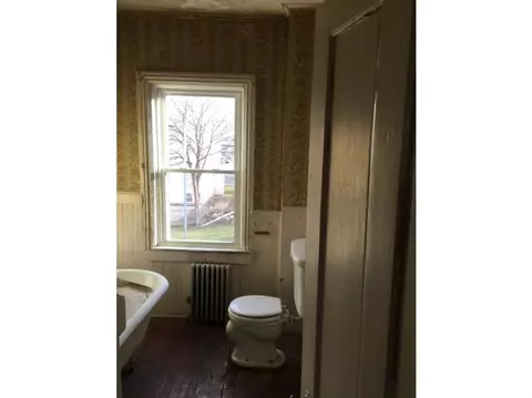 238 Orms St, Providence, RI 02908 photo 9