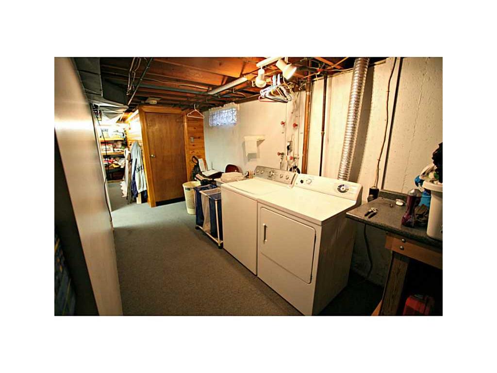 11 Stoneham Dr, Woonsocket, RI 02895 photo 13