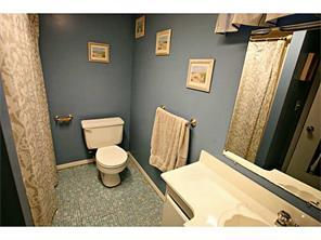 11 Stoneham Dr, Woonsocket, RI 02895 photo 12