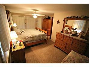 11 Stoneham Dr, Woonsocket, RI 02895 photo 6