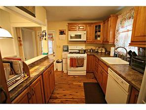 11 Stoneham Dr, Woonsocket, RI 02895 photo 4