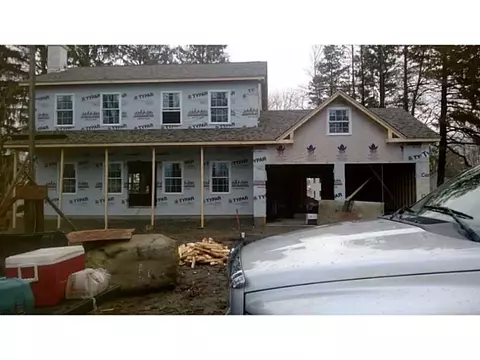 3 Westview St, Warwick, RI 02886 photo 1