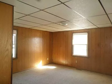 52 Rustic Dr, Woonsocket, RI 02895 photo 8