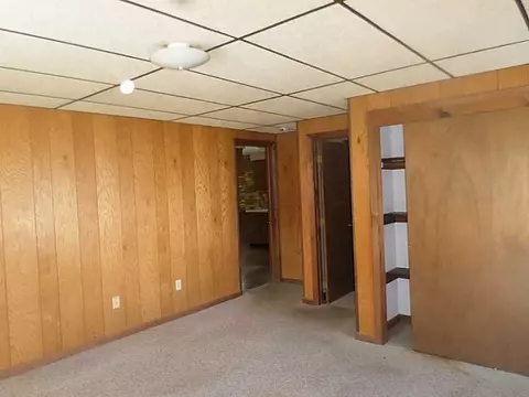 52 Rustic Dr, Woonsocket, RI 02895 photo 9