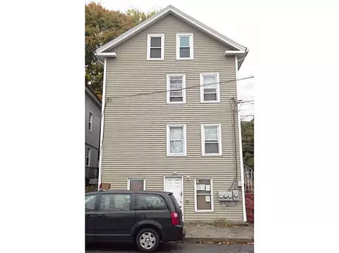 193 River St, Woonsocket, RI 02895 photo 1