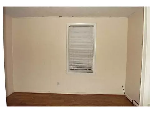 193 River St, Woonsocket, RI 02895 photo 9