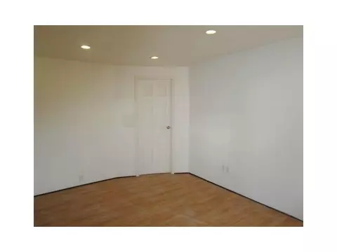 439 Atlantic Ave, Warwick, RI 02888 photo 9