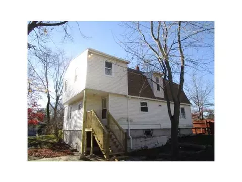 439 Atlantic Ave, Warwick, RI 02888 photo 5