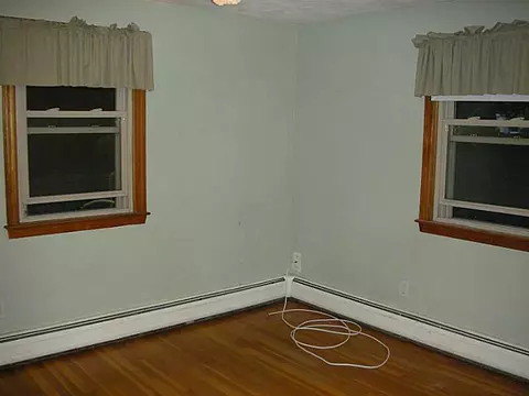 8 Flagg Ave, Warwick, RI 02886 photo 8