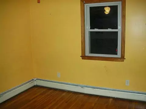 8 Flagg Ave, Warwick, RI 02886 photo 10
