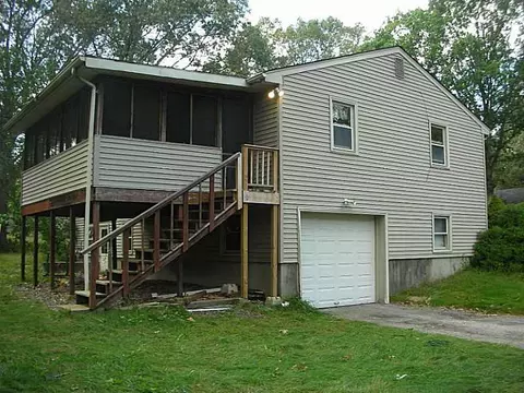 8 Flagg Ave, Warwick, RI 02886 photo 18