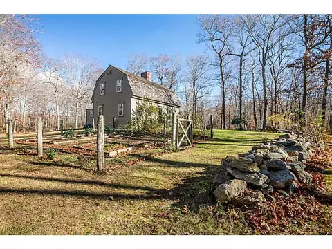 135 Liberty Rd, Exeter, RI 02822 photo 2