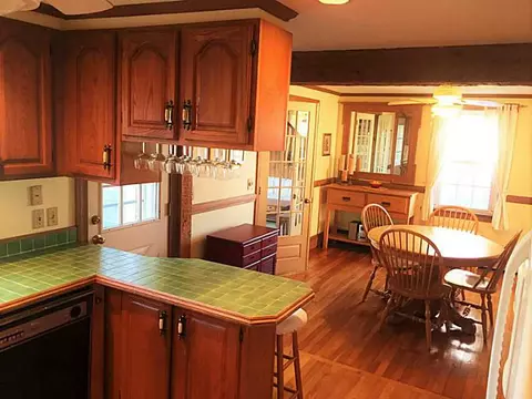 342 Pullen Ave, Pawtucket, RI 02861 photo 11