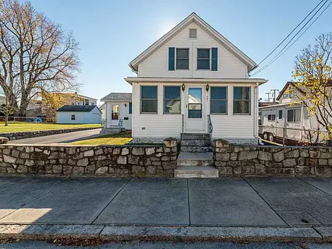 251 Adams St, Woonsocket, RI 02895 photo 1