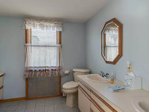 251 Adams St, Woonsocket, RI 02895 photo 16