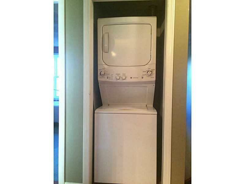 611 Brookhaven Ln, Woonsocket, RI 02895 photo 14