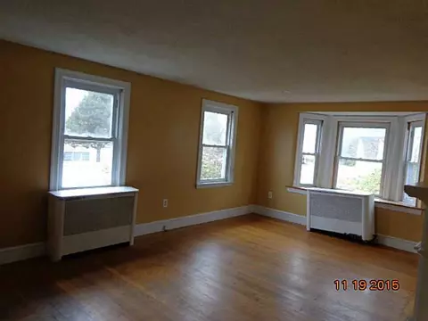 601 Post Rd, Warwick, RI 02888 photo 4