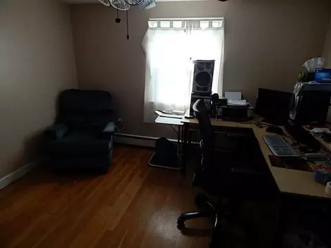 101 Glaude Ln, Woonsocket, RI 02895 photo 8