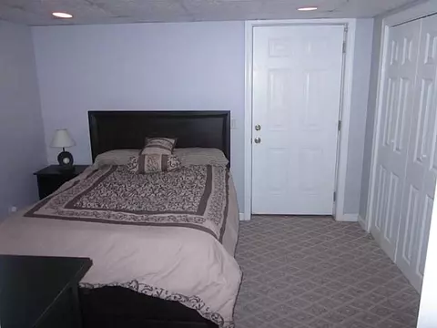 69 Bradley St, Woonsocket, RI 02895 photo 20