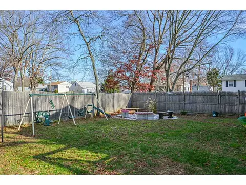 49 Allen Ave, Warwick, RI 02889 photo 3