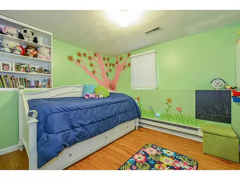49 Allen Ave, Warwick, RI 02889 photo 16