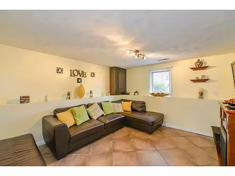49 Allen Ave, Warwick, RI 02889 photo 19