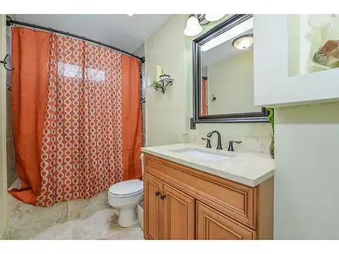 49 Allen Ave, Warwick, RI 02889 photo 15