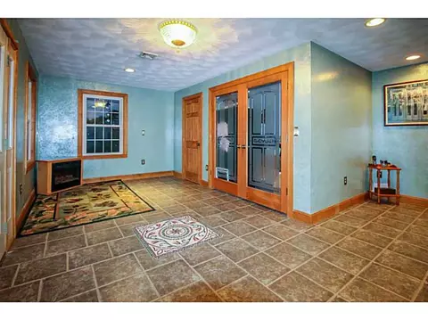 1 Jade Rd, Coventry, RI 02816 photo 4