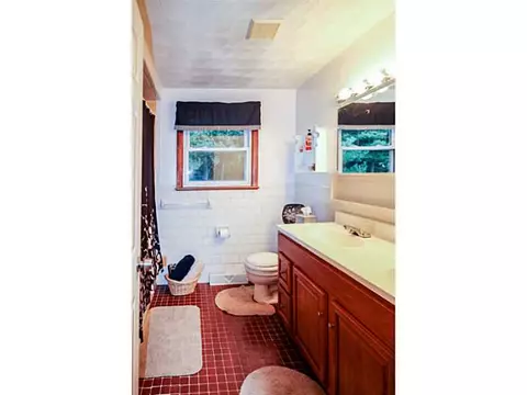 1 Jade Rd, Coventry, RI 02816 photo 18