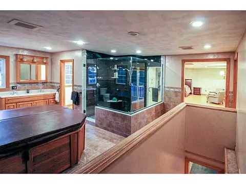 1 Jade Rd, Coventry, RI 02816 photo 5