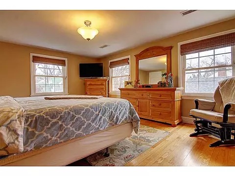 20 Colony Ave, Warwick, RI 02886 photo 13