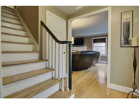 20 Colony Ave, Warwick, RI 02886 photo 12