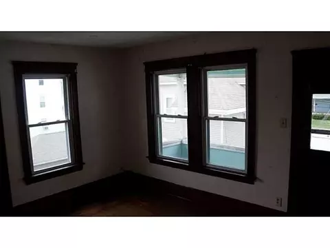 167 Rivulet St, Woonsocket, RI 02895 photo 17