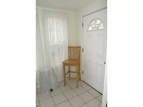 122 Willow St, Woonsocket, RI 02895 photo 15