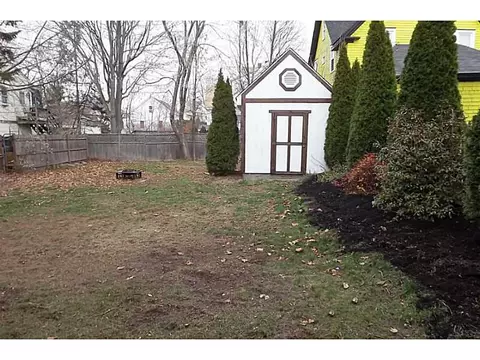 122 Willow St, Woonsocket, RI 02895 photo 17