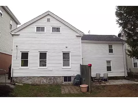 122 Willow St, Woonsocket, RI 02895 photo 16
