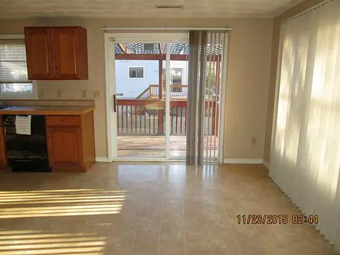 28 Ernest Ave, Warwick, RI 02889 photo 9