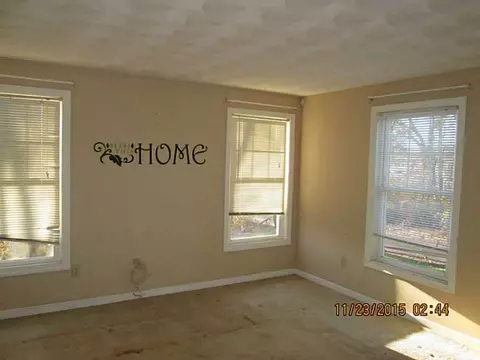 28 Ernest Ave, Warwick, RI 02889 photo 8