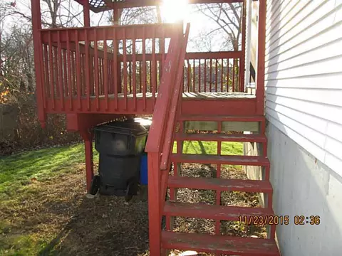 28 Ernest Ave, Warwick, RI 02889 photo 4