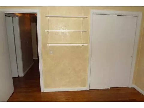 121 Torrington Dr, Warwick, RI 02886 photo 11